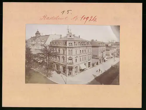 Fotografie Brück & Sohn Meissen, Ansicht Radebeul, Bahnhofstrasse mit Geschäften Richard Lindner, Fritz Rothe