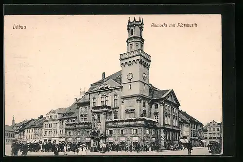 AK Löbau i. Sa., Altmarkt und Platzmusik