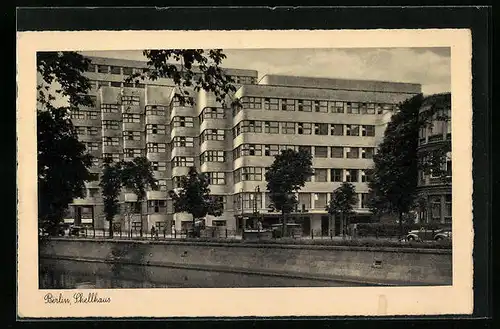 AK Berlin, Shellhaus mit Strasse