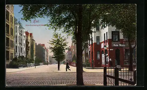 AK Kiel, Partie an der Hardenbergstrasse mit Passant