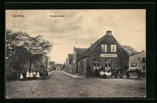 AK Garding, Partie in der Norderstrasse mit Gasthaus Zur Erholung