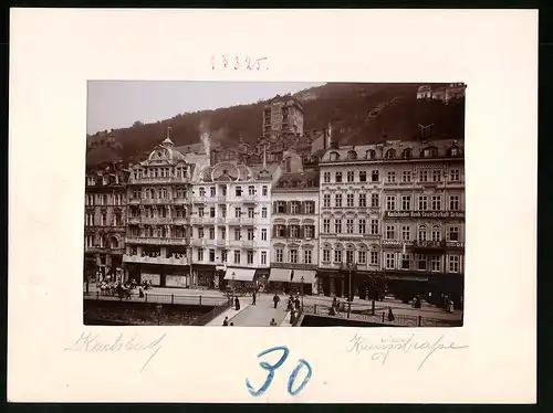 Fotografie Brück & Sohn Meissen, Ansicht Karlsbad, Blick auf die Kreuzstrasse, Hotels Stockholm, Deutscher Kaiser