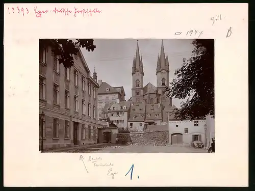Fotografie Brück & Sohn Meissen, Ansicht Eger, Partie an der Deutschen Forstschule und Blick zur St. Nikolaus Kirche