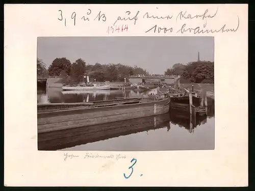 Fotografie Brück & Sohn Meissen, Ansicht Fürstenwalde / Spree, Hafen mit Dampfer Gertrude, Frachtkähne