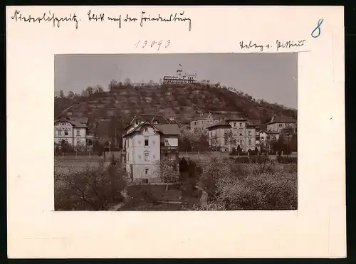 Fotografie Brück & Sohn Meissen, Ansicht Niederlössnitz, Blick von den Villen im Ort zur Friedenburg