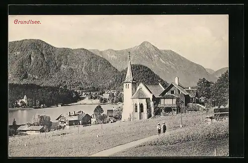 AK Grundlsee, Ortspartie mit Strasse und See
