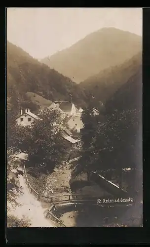 AK St. Anton a. d. Jesnitz, Ortsansicht mit Brücke