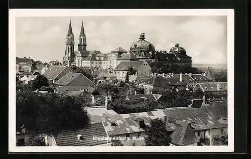 AK Klosterneuburg, Ortspartie mit dem Stift aus der Vogelschau