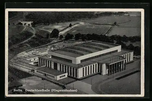 AK Berlin, Die Deutschlandhalle, Fliegeraufnahme