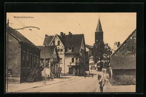 AK Wiebelskirchen, Strassenpartie mit Blick auf Kirche