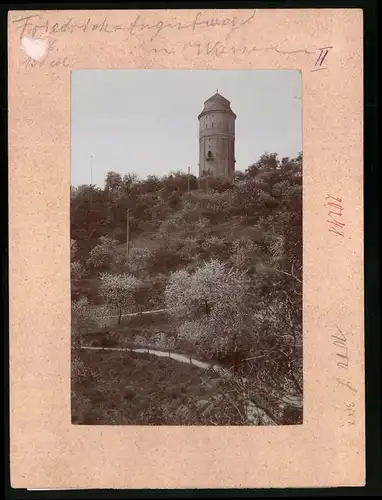 Fotografie Brück & Sohn Meissen, Ansicht Niederlössnitz, Blick auf den Friedrich-August-Weg und Wasserturm