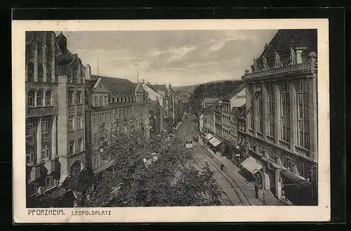 AK Pforzheim, Strassenbahn auf dem Leopoldplatz