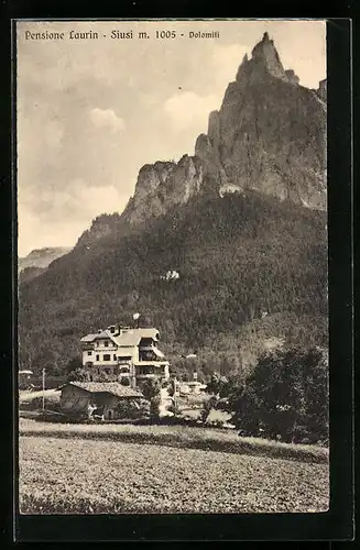 AK Siusi, Pensione Laurin mit Bergpanorama