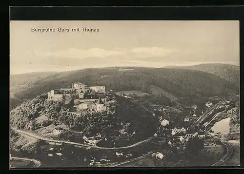 AK Thunau, Ortsansicht mit Burgruine Gars