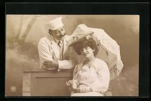 Foto-AK NPG Nr. 597 /4: Herr flirtet mit hübscher Dame