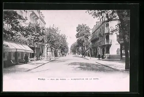 AK Vichy, Rue de Paris - Perspective de la Gare