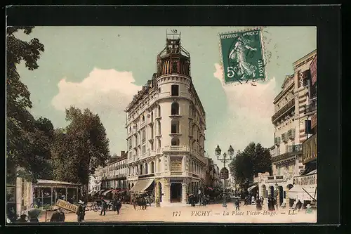 AK Vichy, La Place Victor - Hugo