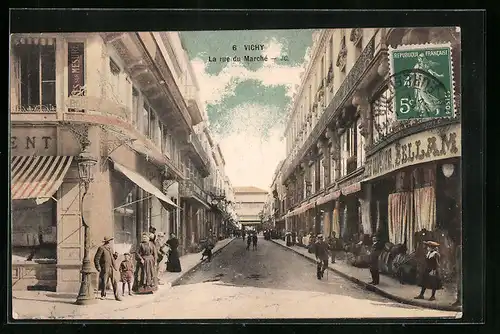AK Vichy, La rue du Marché
