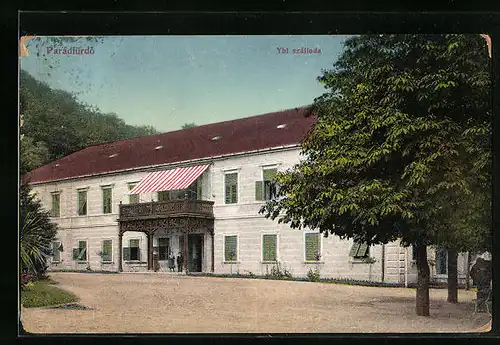 AK Parádfürdö, Ybl szálloda