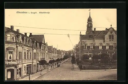 AK Olbernhau i. Erzgeb. Albertstrasse mit Postamt