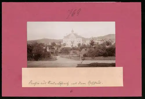 Fotografie Brück & Sohn Meissen, Ansicht Niederlössnitz, Blick auf das Rathaus und Villa Bohemia