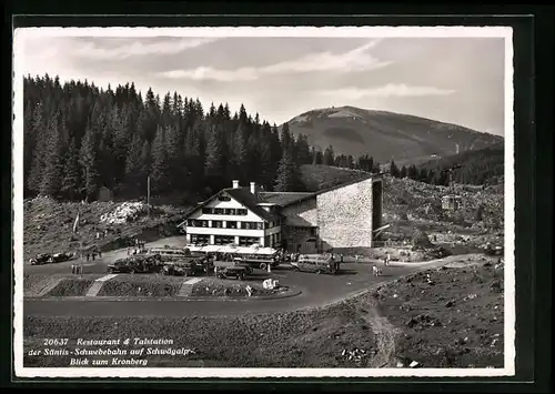 AK Säntis, Restaurant & Talstation der Säntis-Schwebebahn auf Schwägalp mit Blick zum Kronberg