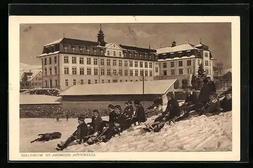AK Appenzell, Kollegium St. Antonius mit rodelnden Schülern