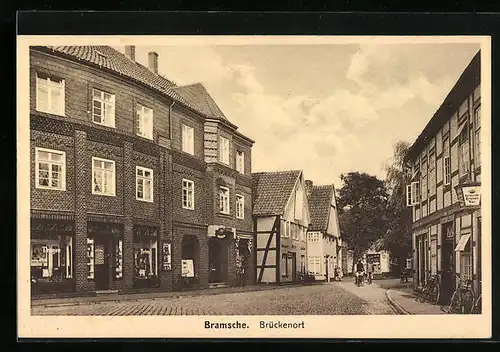 AK Bramsche, Strasse am Brückenort mit Gasthaus und Geschäften