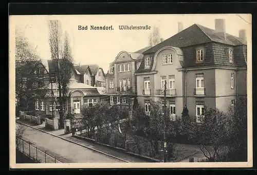 AK Bad Nenndorf, Wilhelmstrasse mit Häuseransicht
