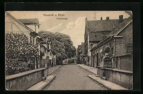 AK Neustadt a. Rbge., Blick in die Marktstrasse
