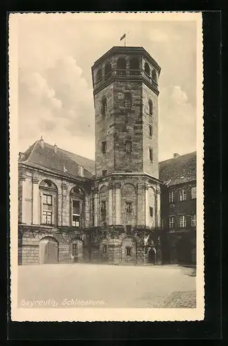 AK Bayreuth i. B., auf dem Platz vor dem Schlossturm