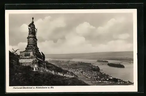 AK Rüdesheim a. Rh., das National-Denkmal mit Rheinpanorama