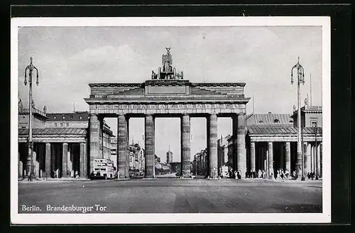 AK Berlin, Blick durch das Brandenburger Tor