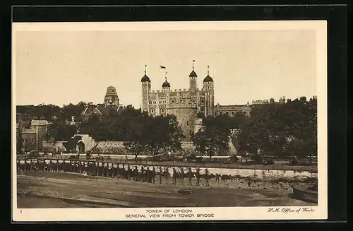 AK London, the Tower of London, General View from Tower Bridge