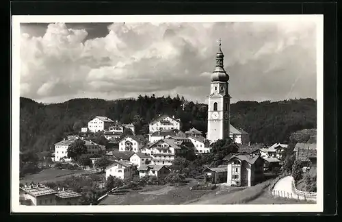 AK Kastelruth, Blick auf die Kirche und die Häuser