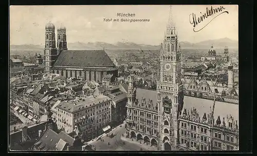 AK München, Totalansicht mit Gebirgspanorama, am Rathaus