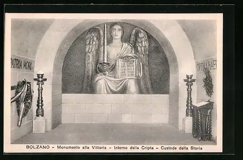 AK Bolzano, Monumento alla Vittoria, Interno della Cripta, Custode della Storia