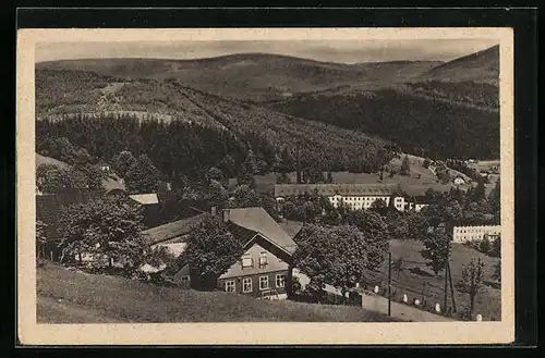 AK Wurzelsdorf, Totale von der Bergwiese aus gesehen