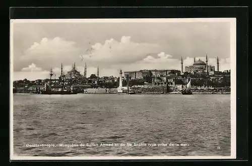AK Constantinople, Mosquee du Sultan AHmed, Mosquee Ste. Sophie, vue prise de la mer