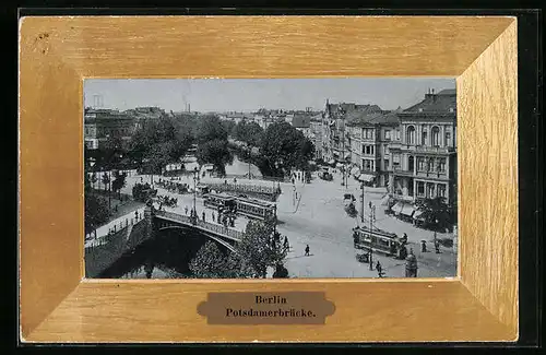 AK Berlin, Strassenbahnen auf der Potsdamerbrücke