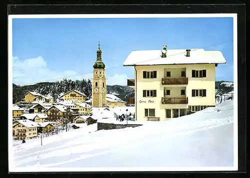 AK Kastelruth, Hotel Garni Doris im Winter