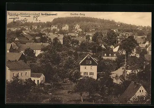 AK Hintergersdorf, Ortsansicht mit Hartha-Berg