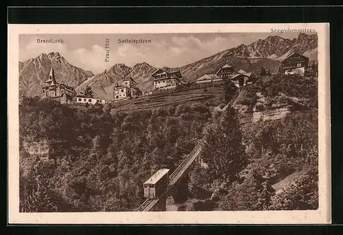 AK Innsbruck, Hungerburgbahn mit Blick auf Brandjoch und Sattelspitzen, Bergbahn