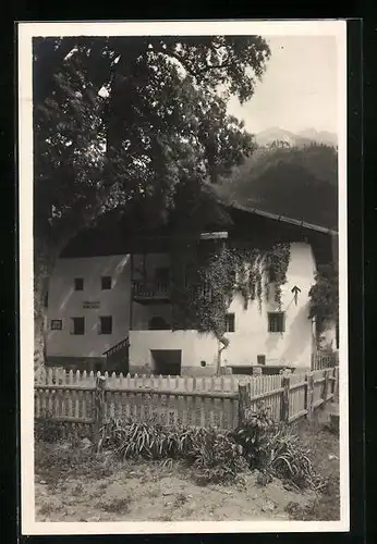 AK St. Leonhard, vor dem Gasthof