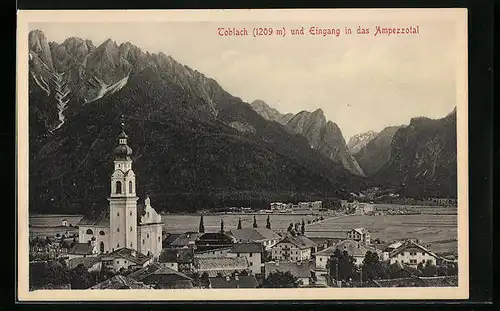 AK Toblach, an der Kirche mit dem Eingang in das Ampezzotal