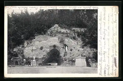 AK Maria-Gugging, Lourdes-Grotte