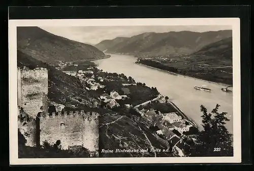 AK Spitz /Donau, Ortsansicht mit Burg Hinterhaus aus der Vogelschau
