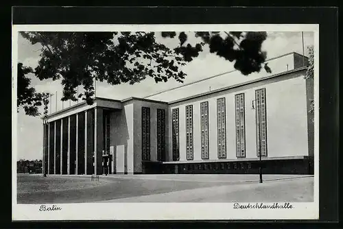 AK Berlin, Blick auf die Deutschlandhalle