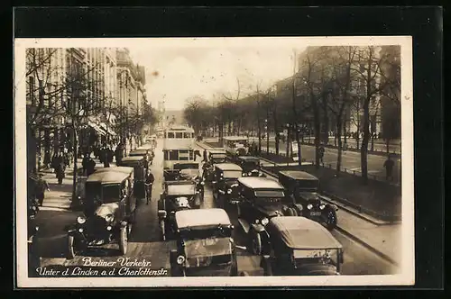 AK Berlin, Berliner Verkehr, Unter den Linden an der Charlottenstrasse