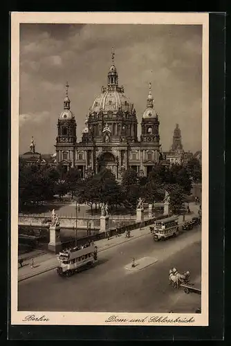 AK Berlin, Dom und Schlossbrücke mit Bussen